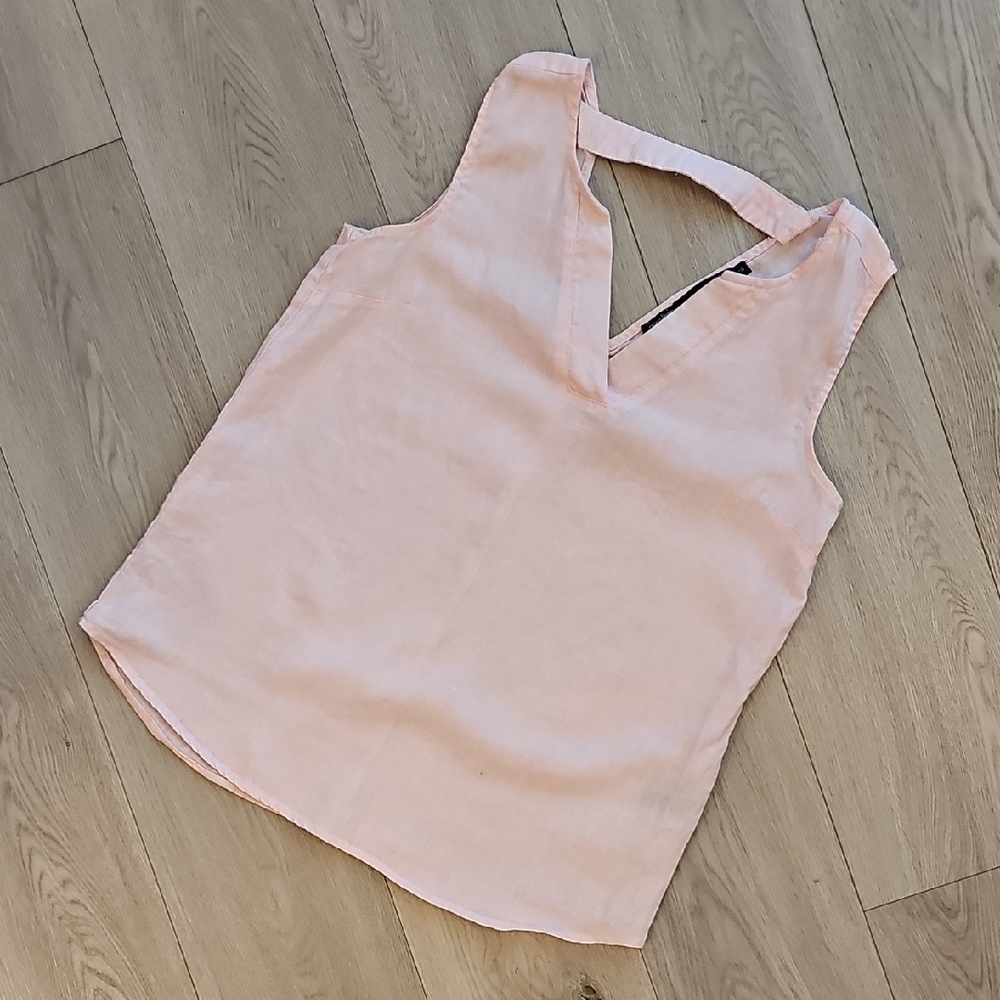 Harve Benard Linen Light Pink Sleeveless V-Neck & Open Back Blouse, Small‎